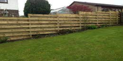10 Companies Leading the Way in Wood Fencing in Dundee