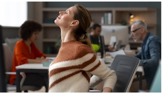 How Can 9-to-5 Workers in London Stay Healthy at Their Desks?
