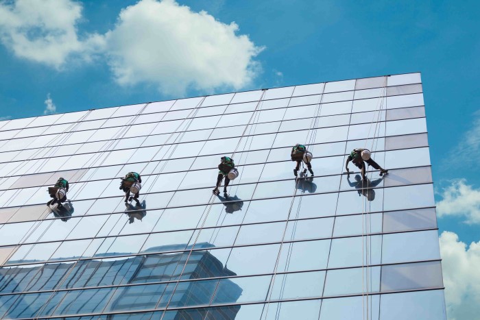 The Growing Importance of External Facade Cleaning in Urban Malaysia