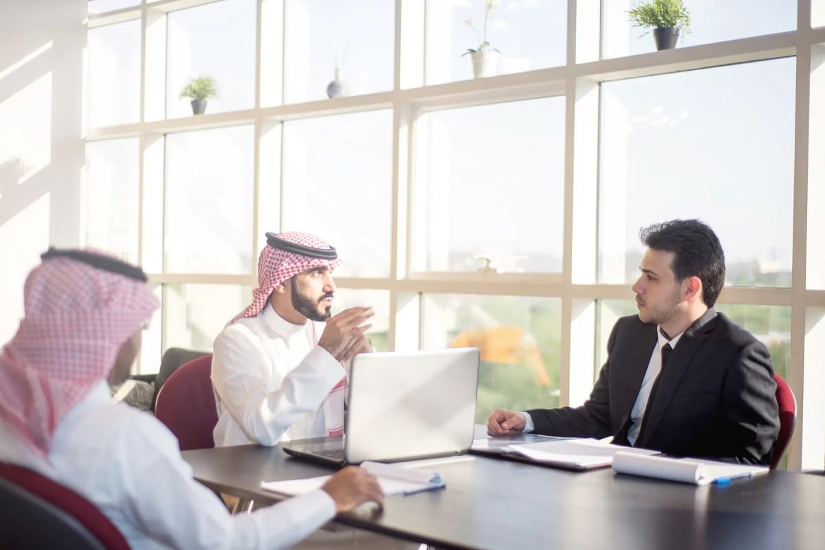 What Types of Government Jobs Are Open for Emiratis?