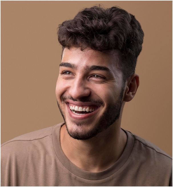 What Makes a Veneers Dental Clinic the Right Choice?