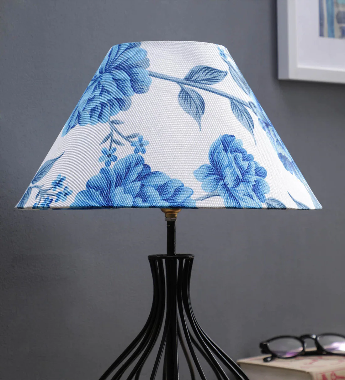 How to Match a Blue Patterned Lampshade With Curtains, Rugs, and Sofas?